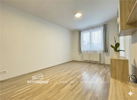 Pronájem bytu 2+1, 51 m² - 0