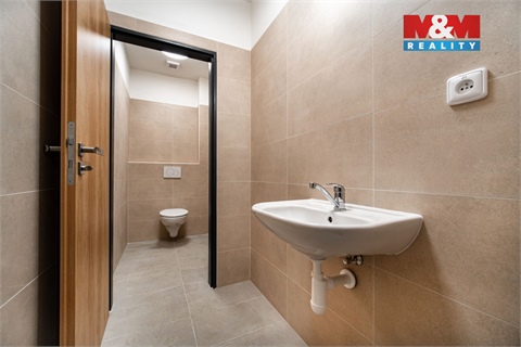 Prodej skladu / haly, 784 m² - 16