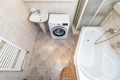 Prodej bytu 2+1, 56 m² 14