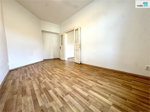 Pronájem bytu 3kk, 55 m² 14