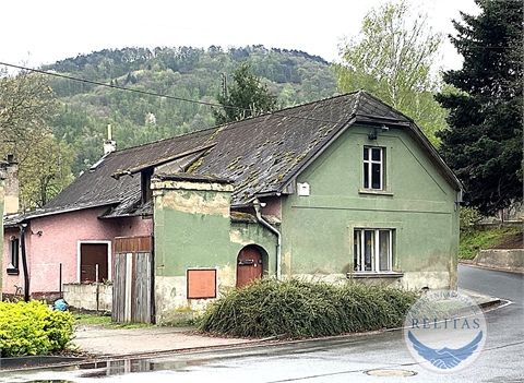Prodej stavebního pozemku, 1 873 m² 4