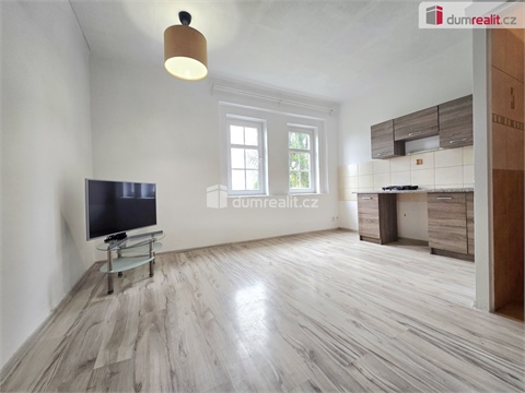 Pronájem bytu 2kk, 39 m² - 18
