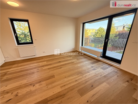 Pronájem bytu 2kk, 61 m² 10