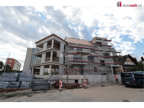 Pronájem obchodních prostor, 143 m² 16