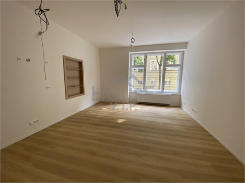 Prodej bytu 3kk, 105 m² - 10
