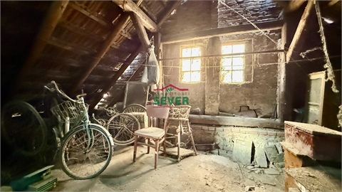 Prodej rodinného domu, 675 m² - 8