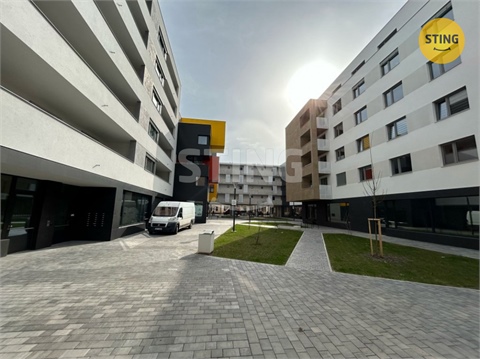 Pronájem bytu 2kk, 58 m² 12