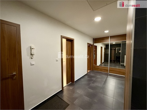 Prodej bytu 2+1, 73 m² 20