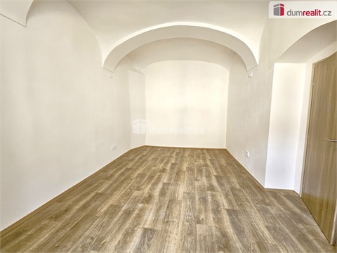 Pronájem bytu 1+1, 59 m² - 2