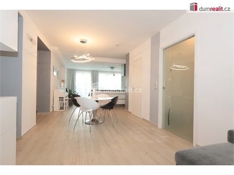 Prodej bytu 3kk, 157 m² - 28