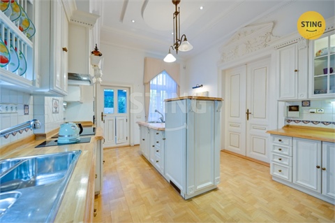 Prodej vily, 700 m² - 8