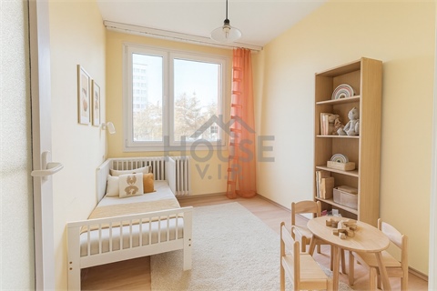 Prodej bytu 3+1, 59 m² - 2