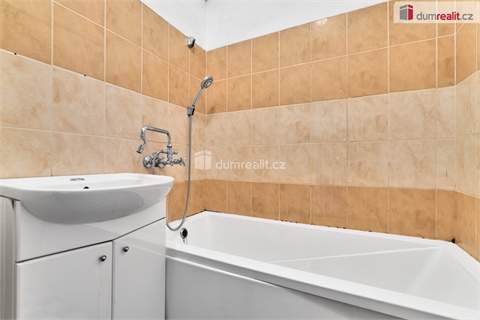 Prodej bytu 3+1, 70 m² - 8