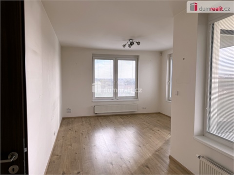 Pronájem bytu 3kk, 86 m² - 14