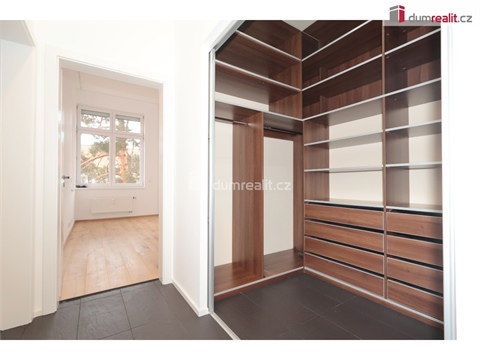 Prodej bytu 3kk, 114 m² - 24