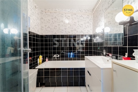 Prodej rodinného domu, 120 m² 16