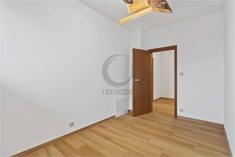 Prodej rodinného domu, 162 m² 10