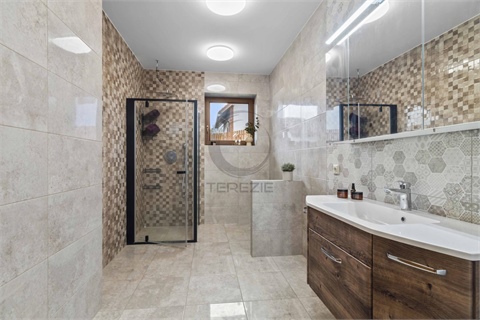 Prodej rodinného domu, 162 m² - 0