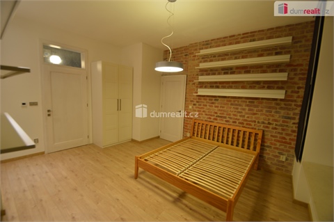 Pronájem bytu 2kk, 64 m² 12