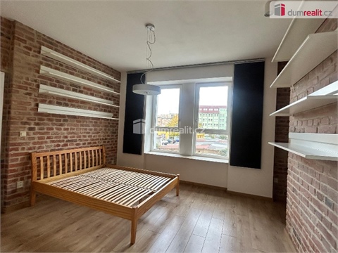 Pronájem bytu 2kk, 64 m² 2