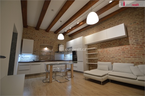 Pronájem bytu 2kk, 64 m² 4