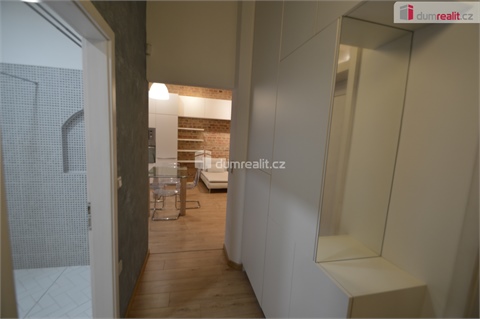 Pronájem bytu 2kk, 64 m² 14