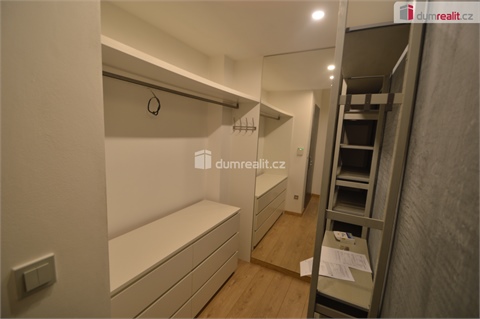 Pronájem bytu 2kk, 64 m² 18