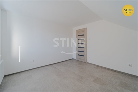 Prodej rodinného domu, 208 m² 10