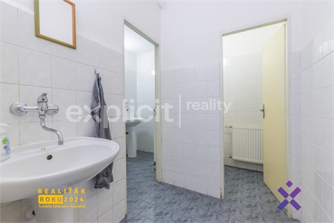 Prodej skladu / haly, 3 394 m² 26