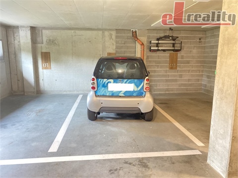 Prodej parkovacího místa, 29 m² 2