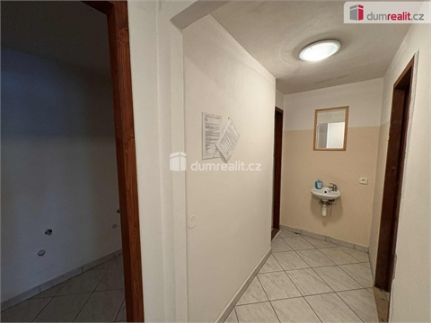 Pronájem kanceláře, 57 m² 2