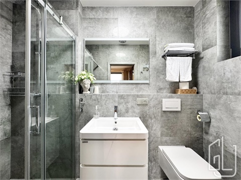 Prodej rodinného domu, 260 m² 12