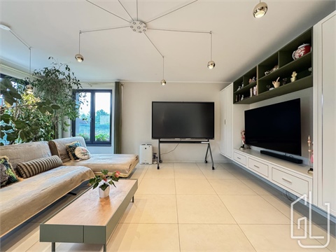 Prodej rodinného domu, 260 m² 26