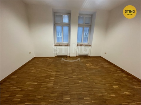 Pronájem kanceláře, 42 m² - 0