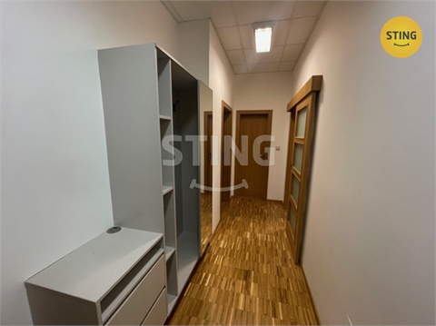 Pronájem kanceláře, 65 m² 8