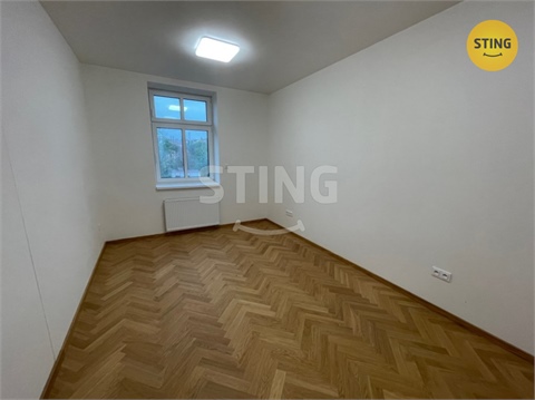Pronájem bytu 3+1, 81 m² 8