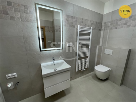 Pronájem bytu 5kk, 137 m² - 10