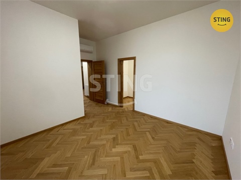 Pronájem bytu 5kk, 137 m² - 8