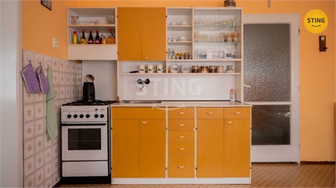 Prodej rodinného domu, 280 m² - 8