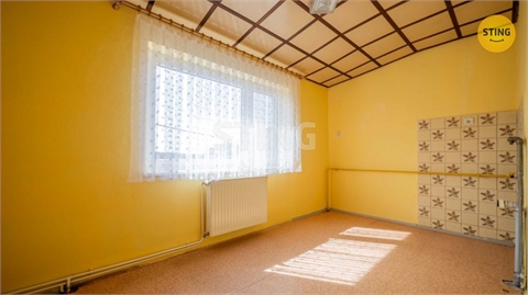 Prodej rodinného domu, 280 m² 14