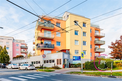 Prodej obchodních prostor, 242 m² 0