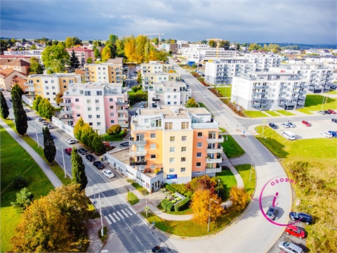 Prodej obchodních prostor, 242 m² - 24