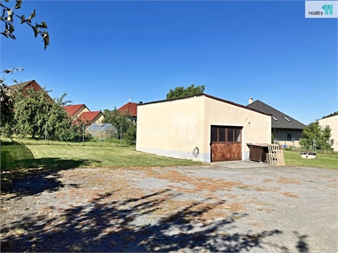 Prodej komerčního objektu, 471 m² 12