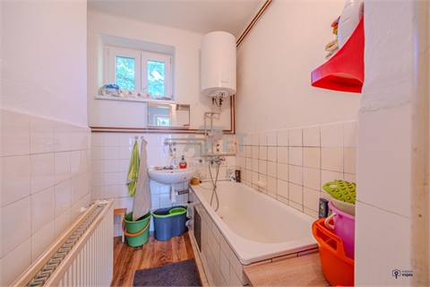 Prodej rodinného domu, 270 m² - 8