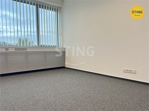 Pronájem kanceláře, 18 m² 4
