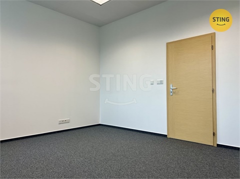 Pronájem kanceláře, 18 m² - 4