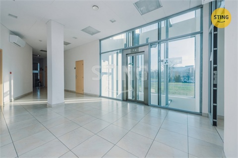 Pronájem kanceláře, 18 m² 12