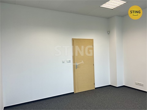 Pronájem kanceláře, 18 m² 6