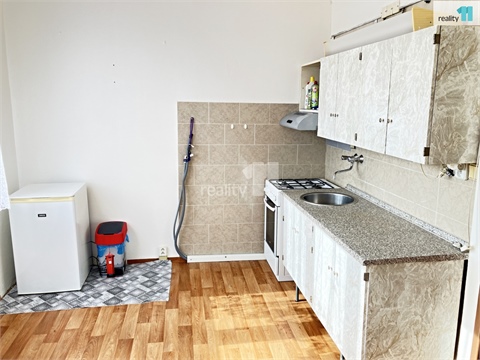 Pronájem bytu 1+1, 33 m² 6
