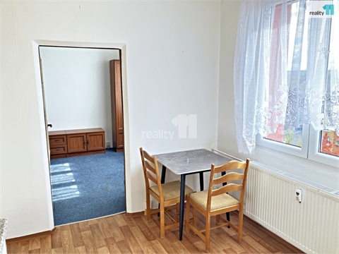 Pronájem bytu 1+1, 33 m² 8